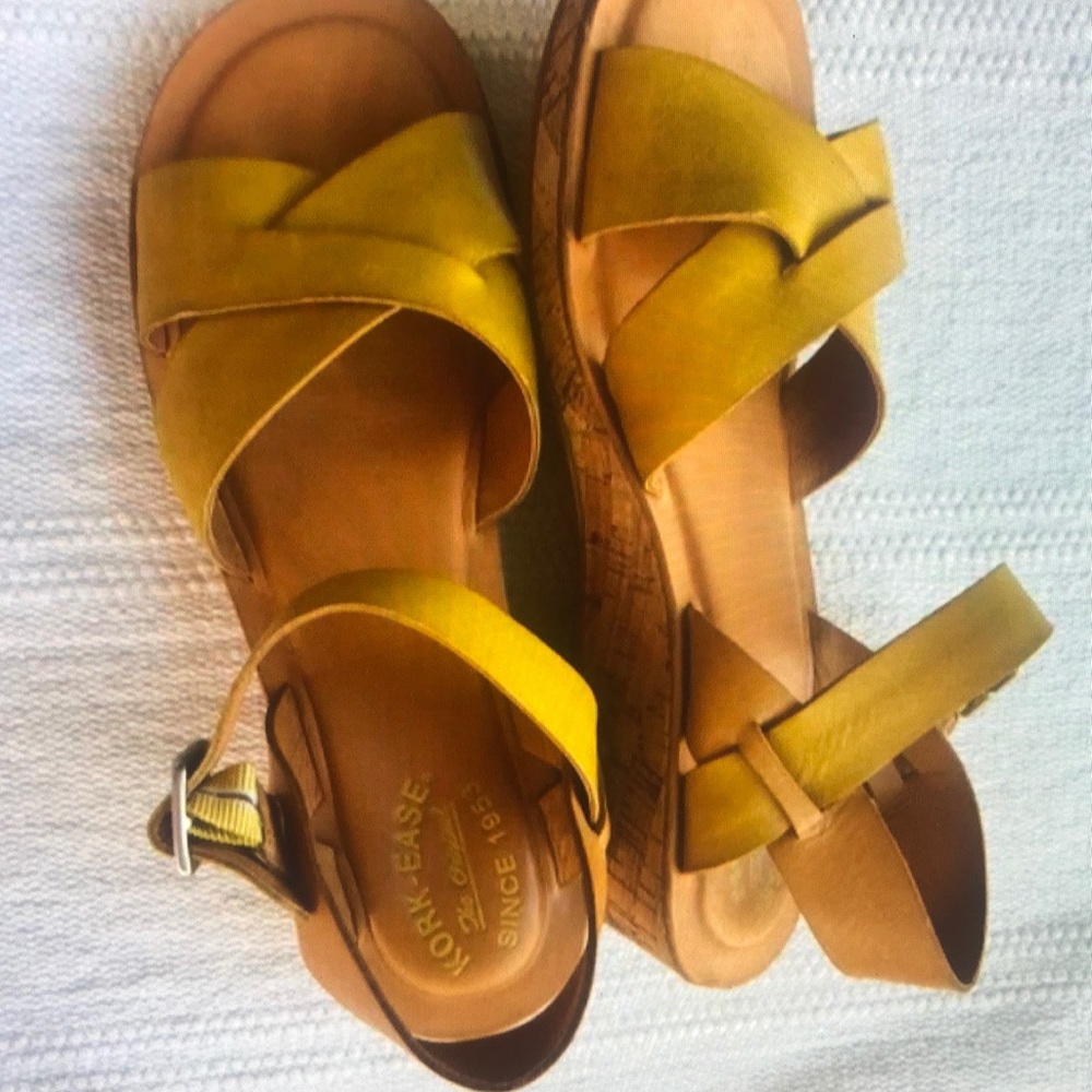 Kork ease yellow wedge size 10